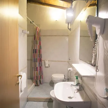 Le Donzelle - Hituscany Guest house 3*